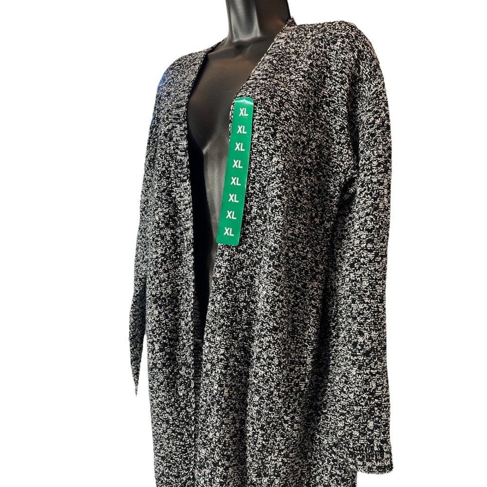 Women's Leo and Nicole Black and White Marled Knit Longline Cardigan Size XL